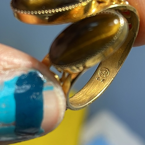 Beautiful Gold Filled Tigers Eye Cabochon Moi-et-Toi -Signed Artisan ring - Picture 5 of 6